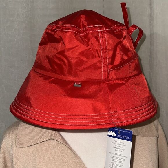 Totes Red Toe Back Nylon Rain or Shine Bucket Hat - Picture 4 of 10